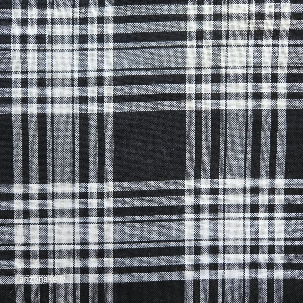 NWOT Wool Square Scarf Shawl Black and White Plaid Moffat Woolens - Picture 6 of 10